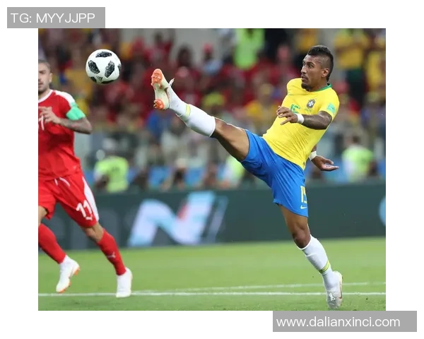 足球球星携手打伞展现友谊与团结瞬间引发球迷热议